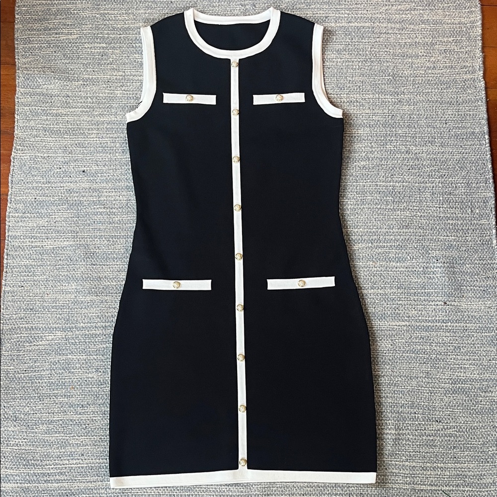 NWOT Black Sleeveless Dress with White Trim Pearl Button Knit Medium